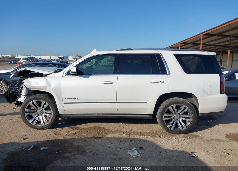 2018 GMC YUKON DENALI VIN: 1GKS1CKJ6JR281722