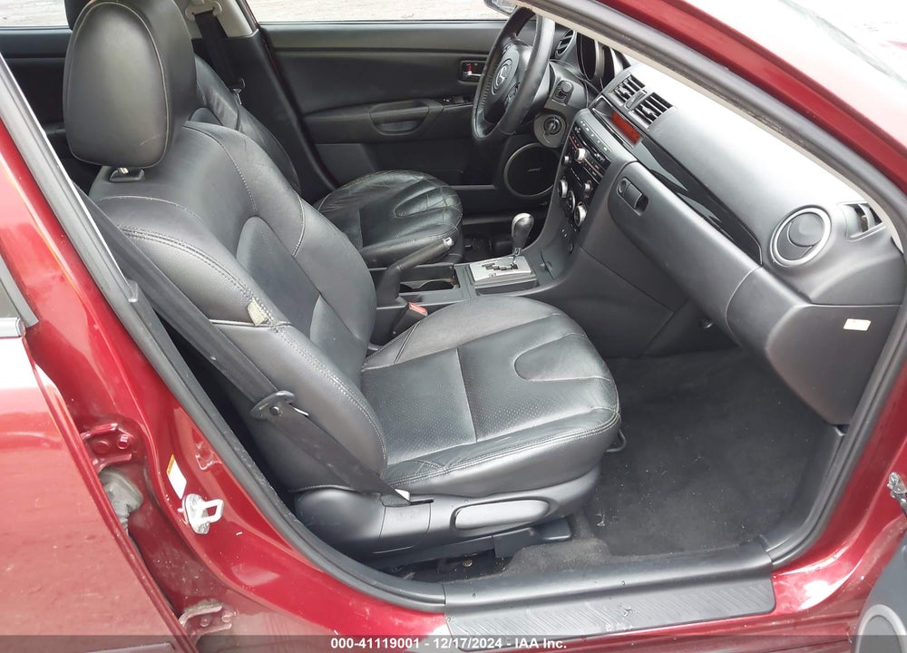 2008 MAZDA 3 S GRAND TOURING VIN: JM1BK323381179393