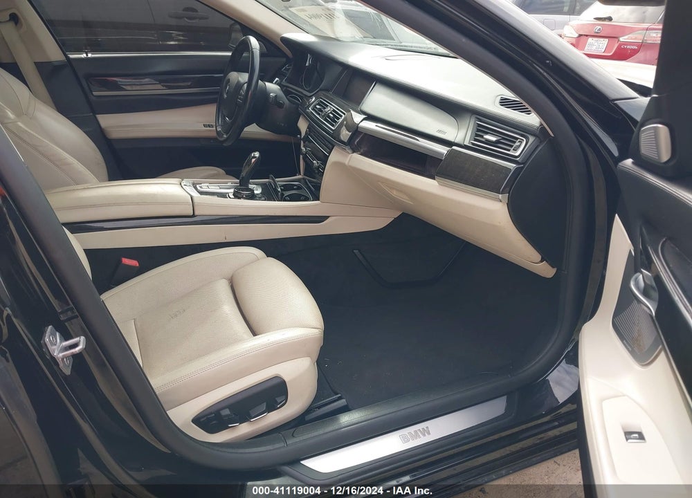 2014 BMW ALPINA B7 VIN: WBAYE8C54ED135540