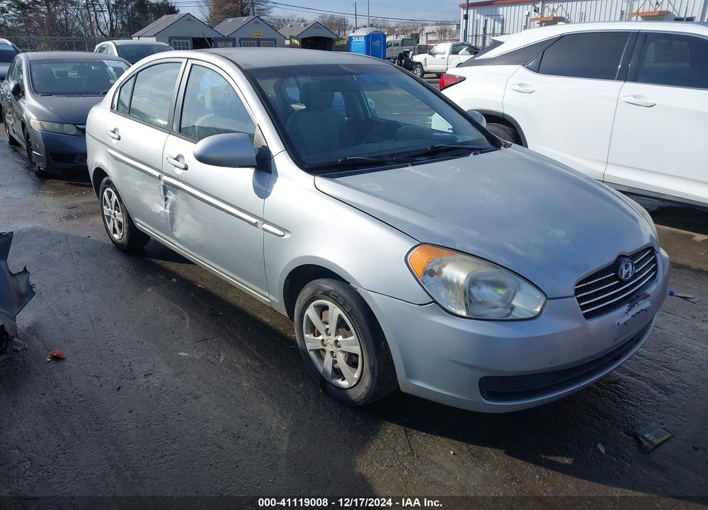 2009 HYUNDAI ACCENT GLS VIN: KMHCN46C39U332202