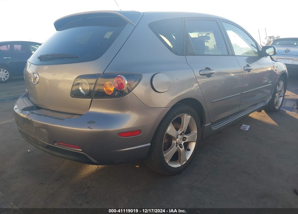 2006 MAZDA 3 S TOURING VIN: JM1BK344961452081