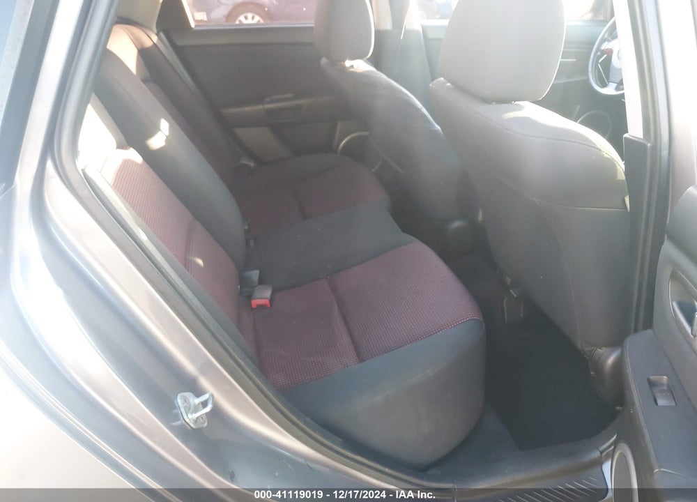 2006 MAZDA 3 S TOURING VIN: JM1BK344961452081