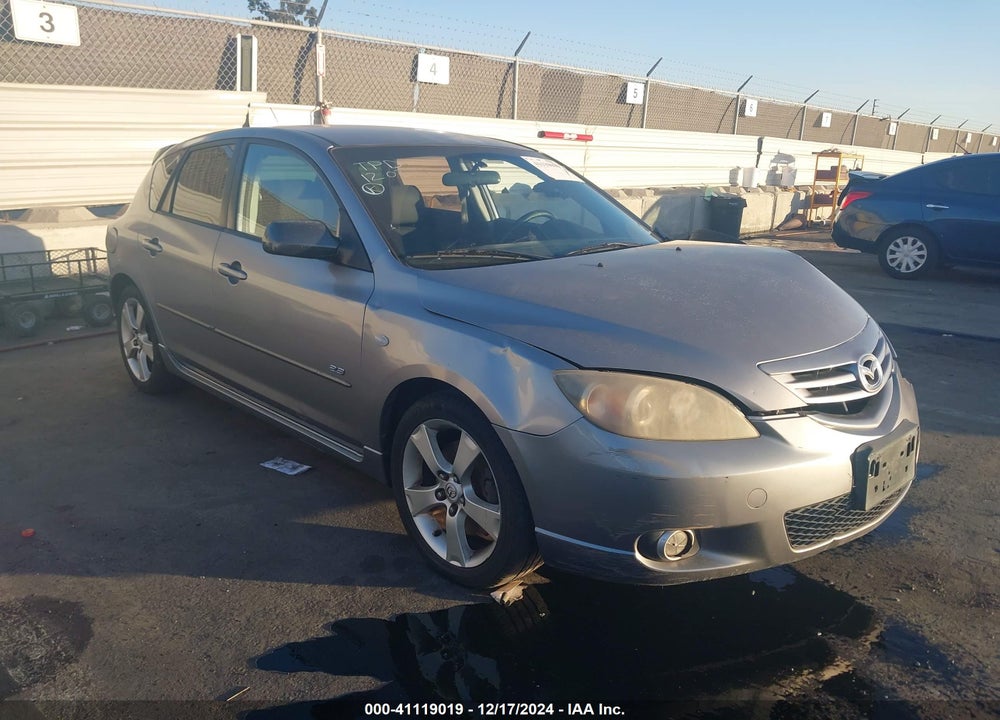 2006 MAZDA 3 S TOURING VIN: JM1BK344961452081