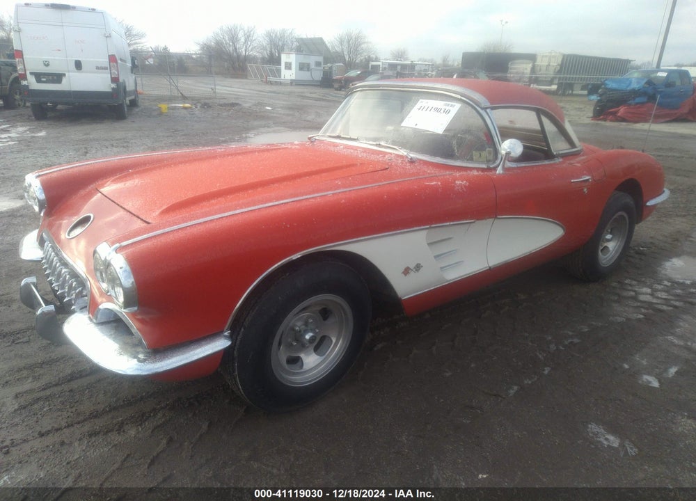 1960 CHEVROLET CORVETTE VIN: 00867S105161