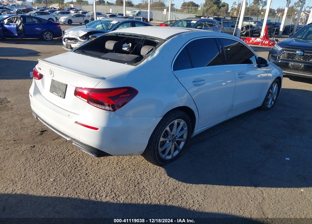 2020 MERCEDES-BENZ A 220 VIN: WDD3G4EB3LW038646