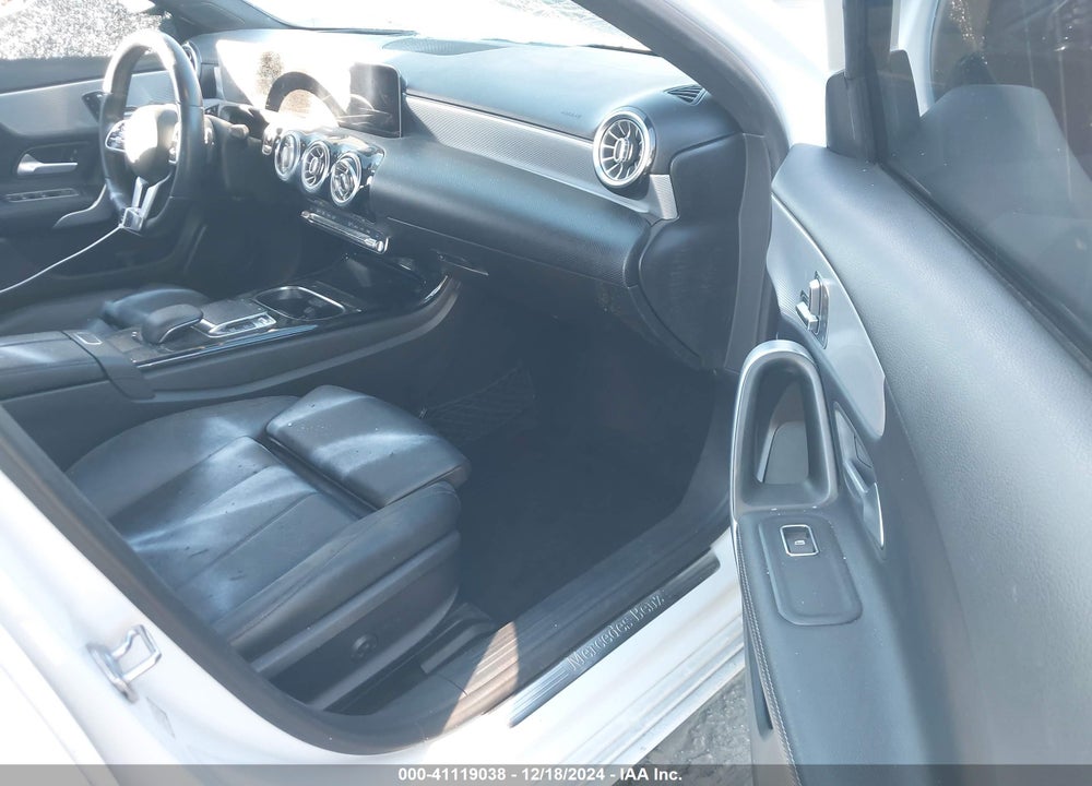 2020 MERCEDES-BENZ A 220 VIN: WDD3G4EB3LW038646