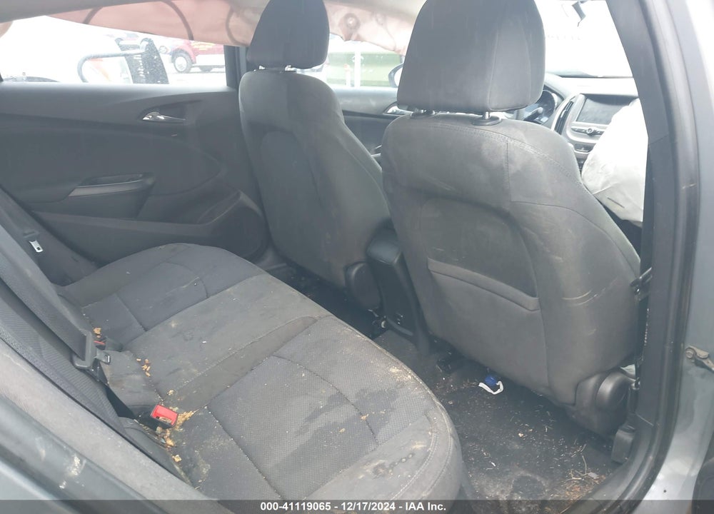 2018 CHEVROLET CRUZE VIN: 1G1BE5SM0J7142261