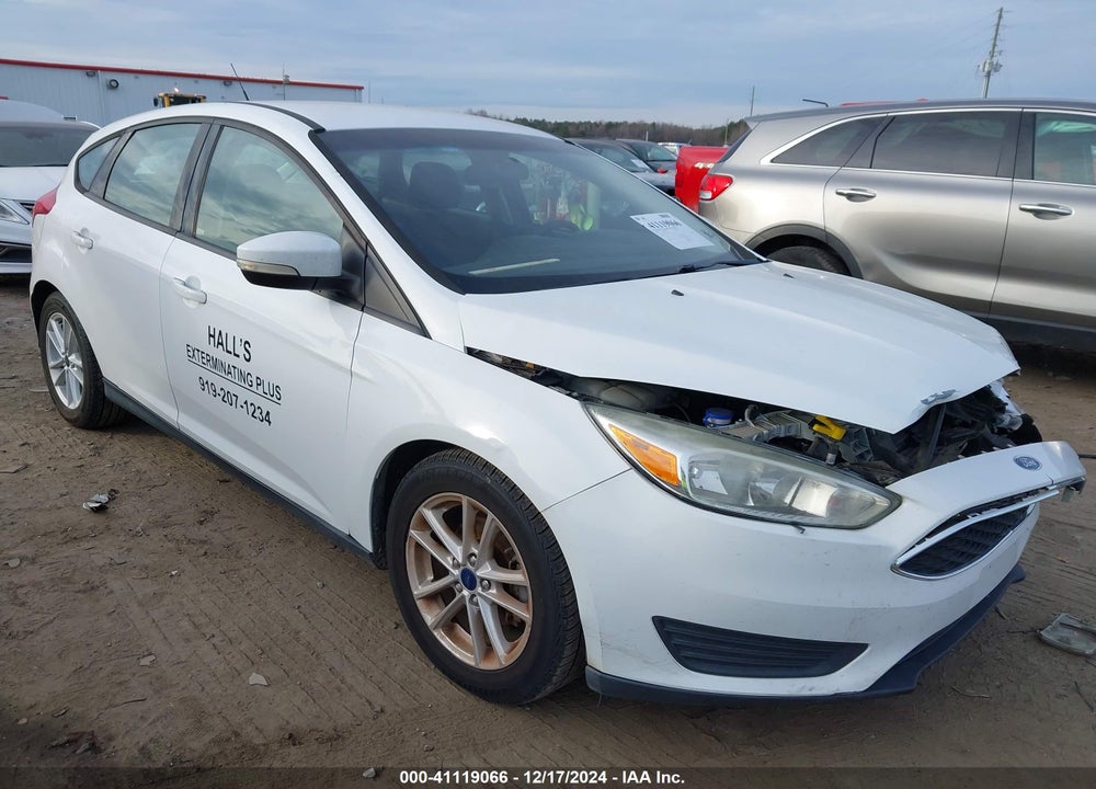 2017 FORD FOCUS SE VIN: 1FADP3K28HL251314