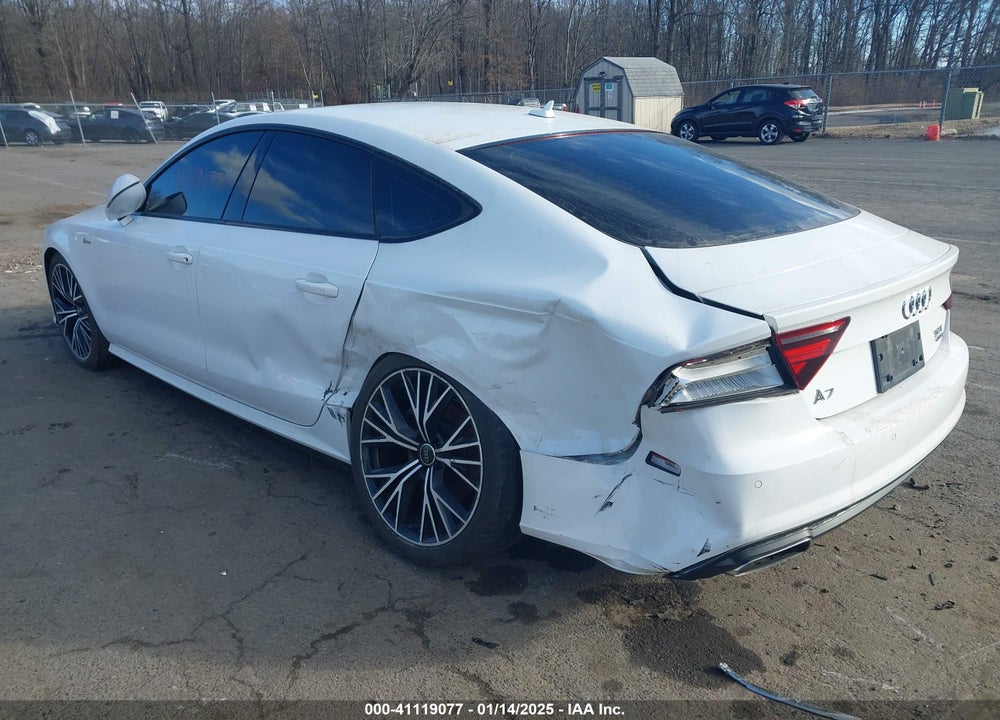2016 AUDI A7 VIN: WAU2GAFC9GN180794