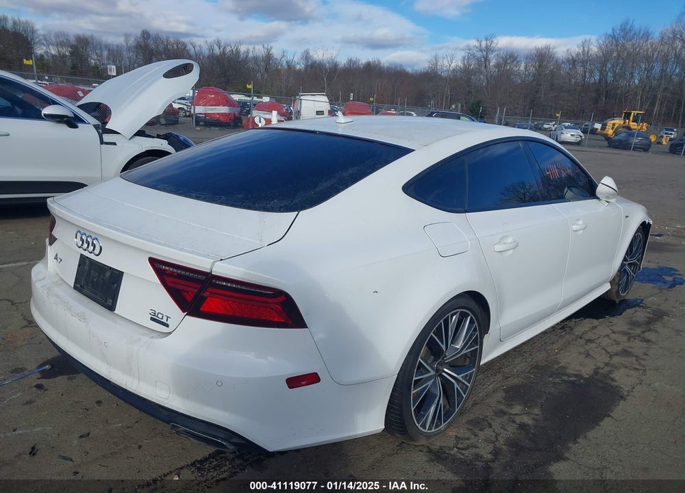 2016 AUDI A7 VIN: WAU2GAFC9GN180794