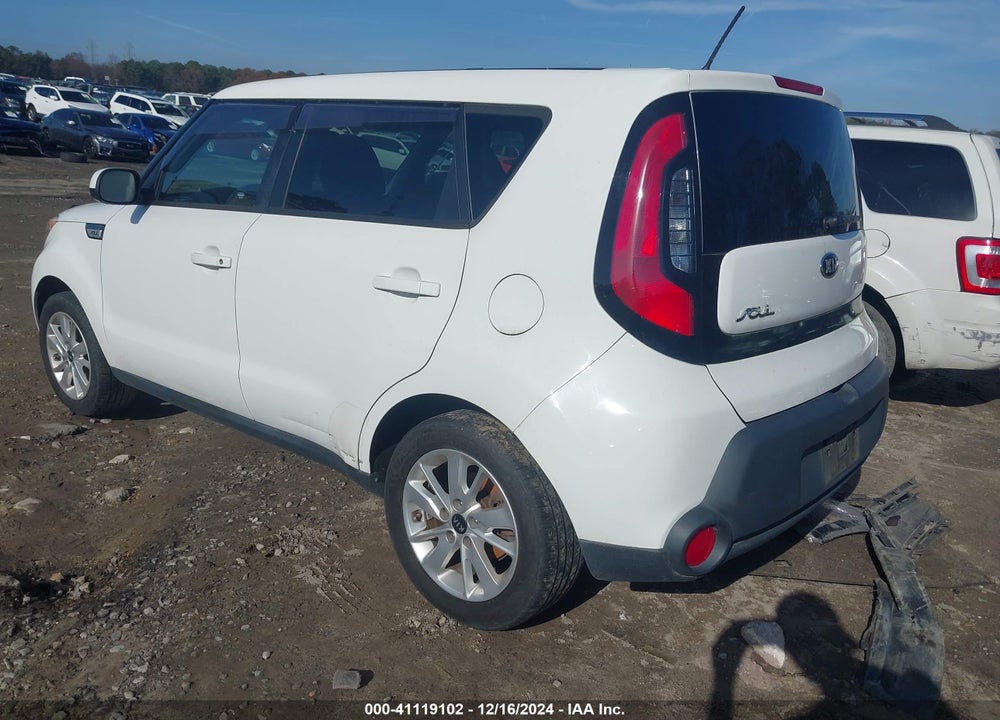 2015 KIA SOUL VIN: KNDJN2A26F7182093