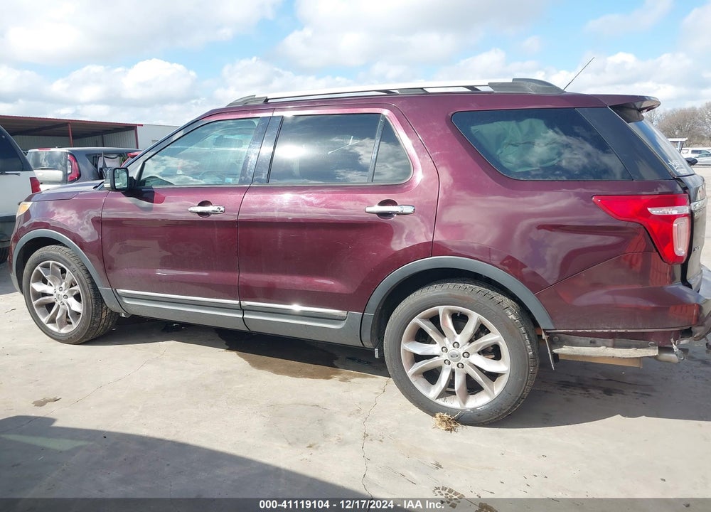 2011 FORD EXPLORER XLT VIN: 1FMHK7D85BGA72761