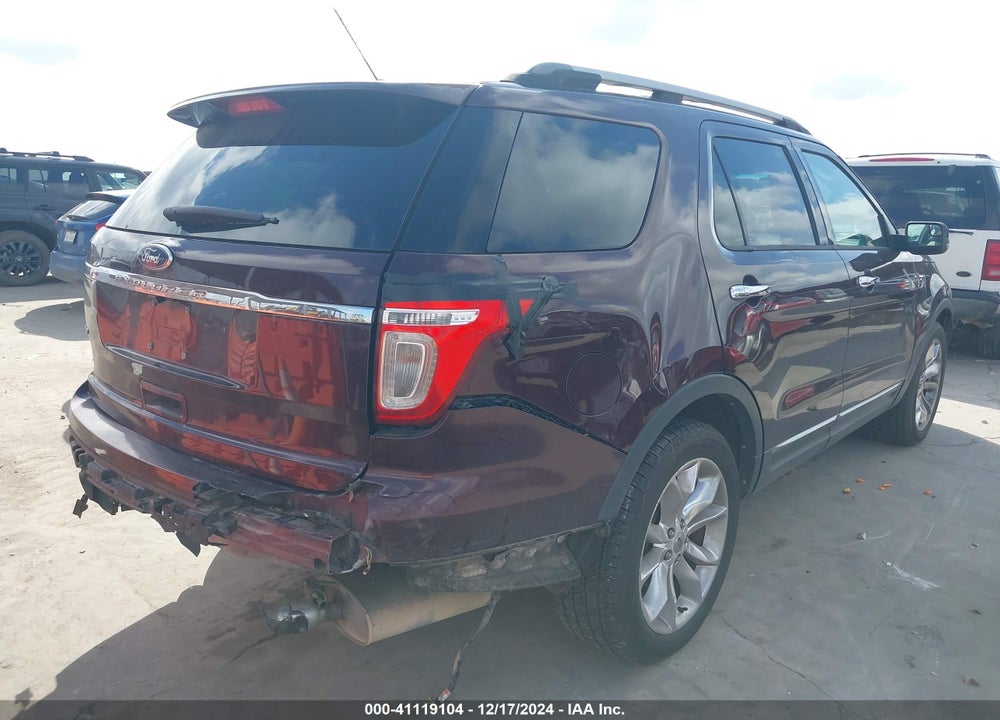 2011 FORD EXPLORER XLT VIN: 1FMHK7D85BGA72761