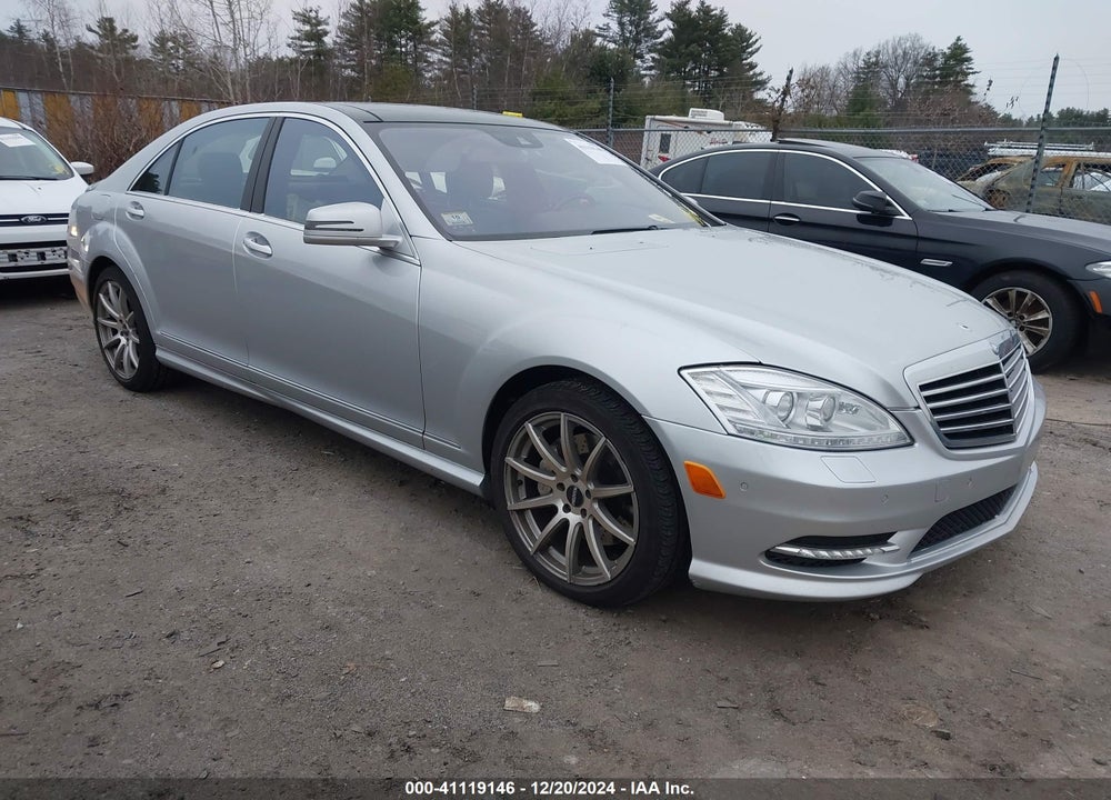 2013 MERCEDES-BENZ S 550 4MATIC VIN: WDDNG9EBXDA502259