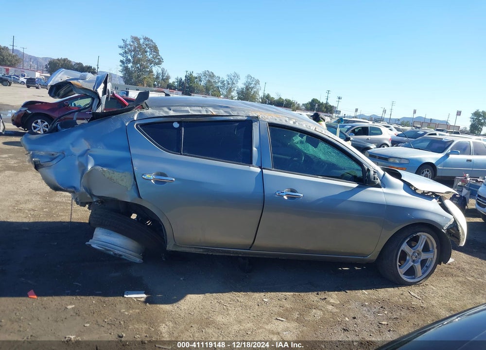 2014 NISSAN VERSA 1.6 SV VIN: 3N1CN7AP5EK454492