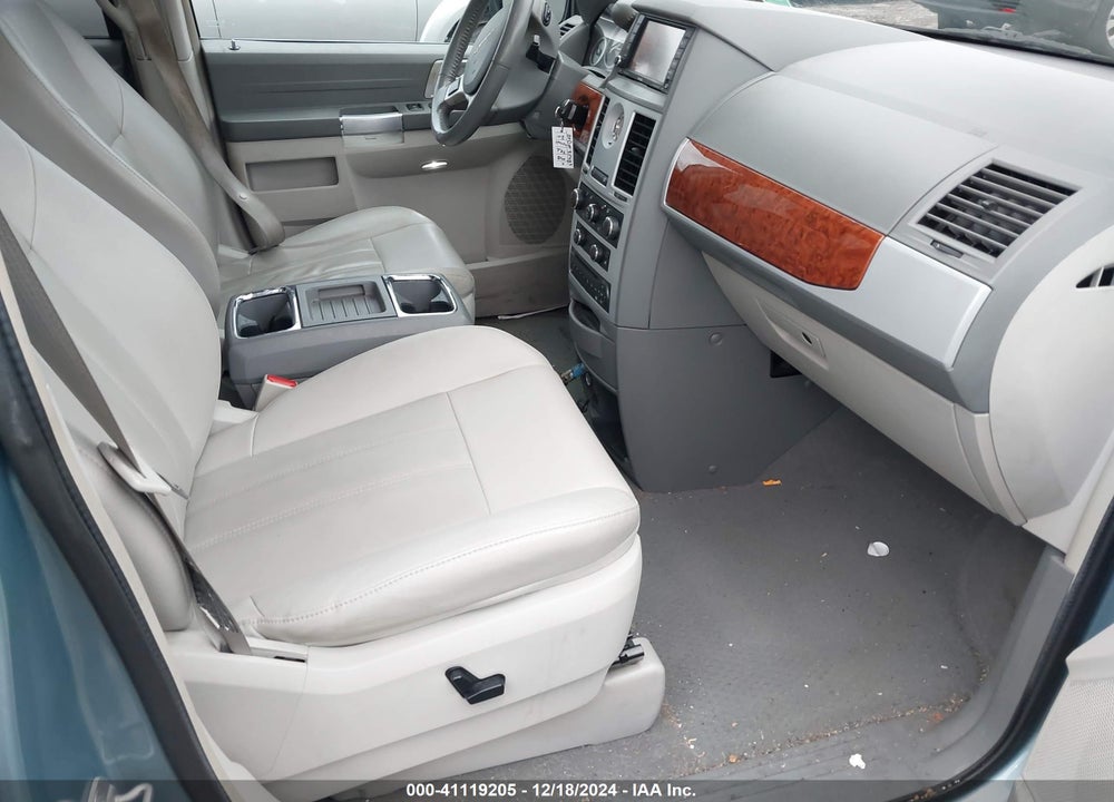 2008 CHRYSLER TOWN & COUNTRY TOURING VIN: 2A8HR54PX8R719361