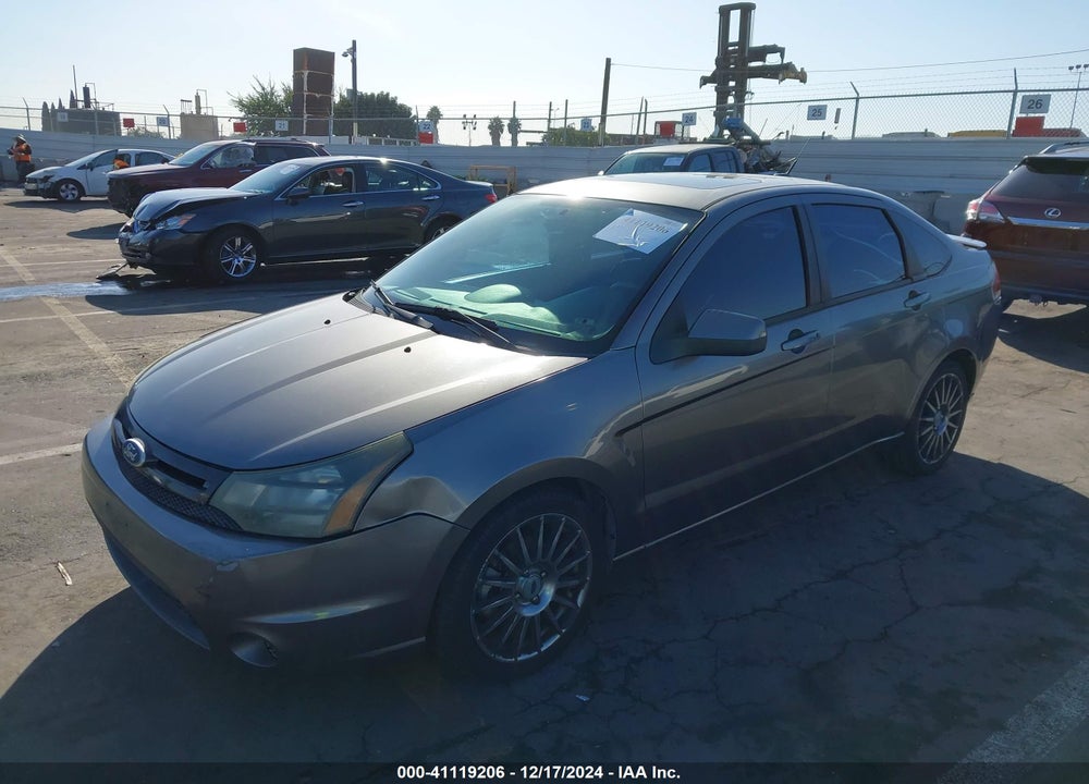 2011 FORD FOCUS SES VIN: 1FAHP3GN5BW197688