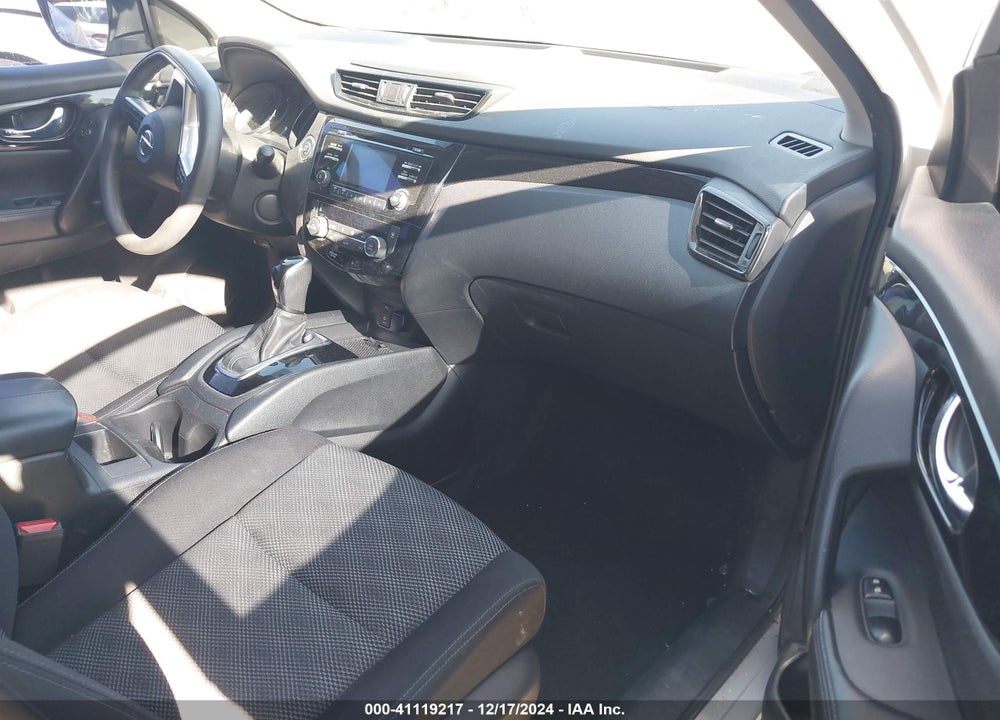2017 NISSAN ROGUE SPORT SV VIN: JN1BJ1CP7HW027051