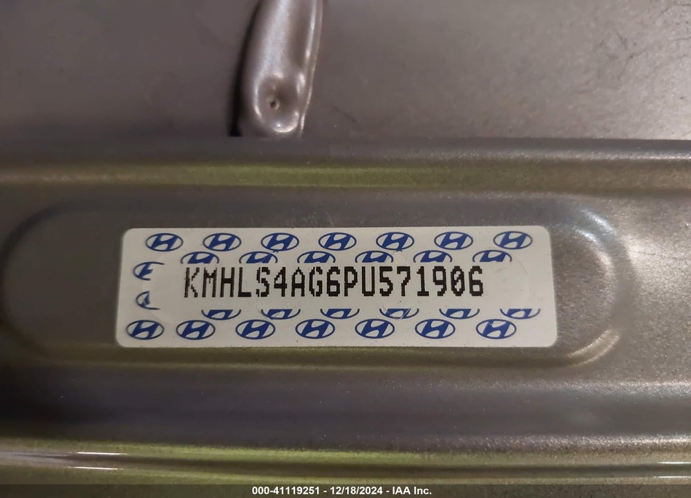 2023 HYUNDAI ELANTRA VIN: KMHLS4AG6PU571906