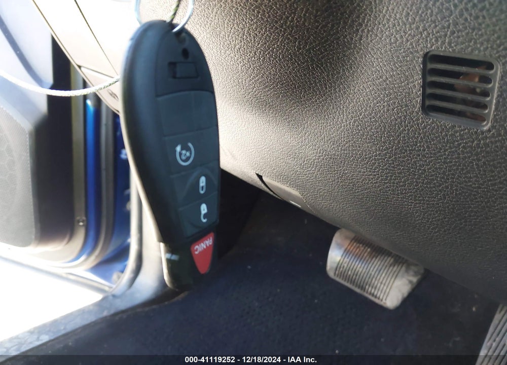 2014 RAM 1500 VIN: 1C6RR6LT2ES422909