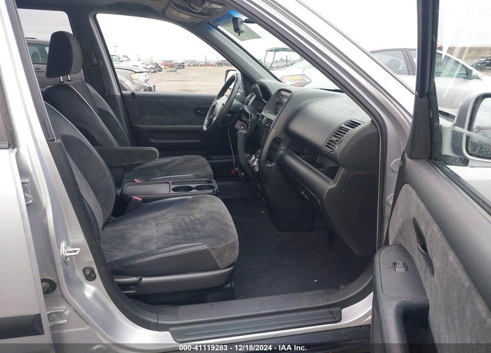 2002 HONDA CR-V EX VIN: JHLRD78812C087975