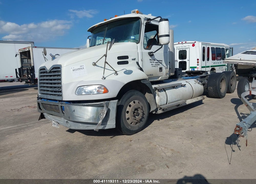 2015 MACK 600 CXU600 VIN: 1M2AW33Y8FMO10049