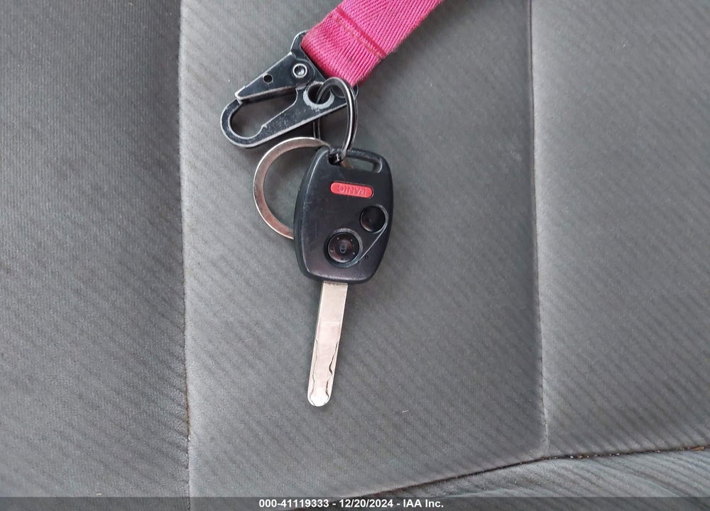 2010 HONDA CIVIC LX VIN: 2HGFA1F53AH323201