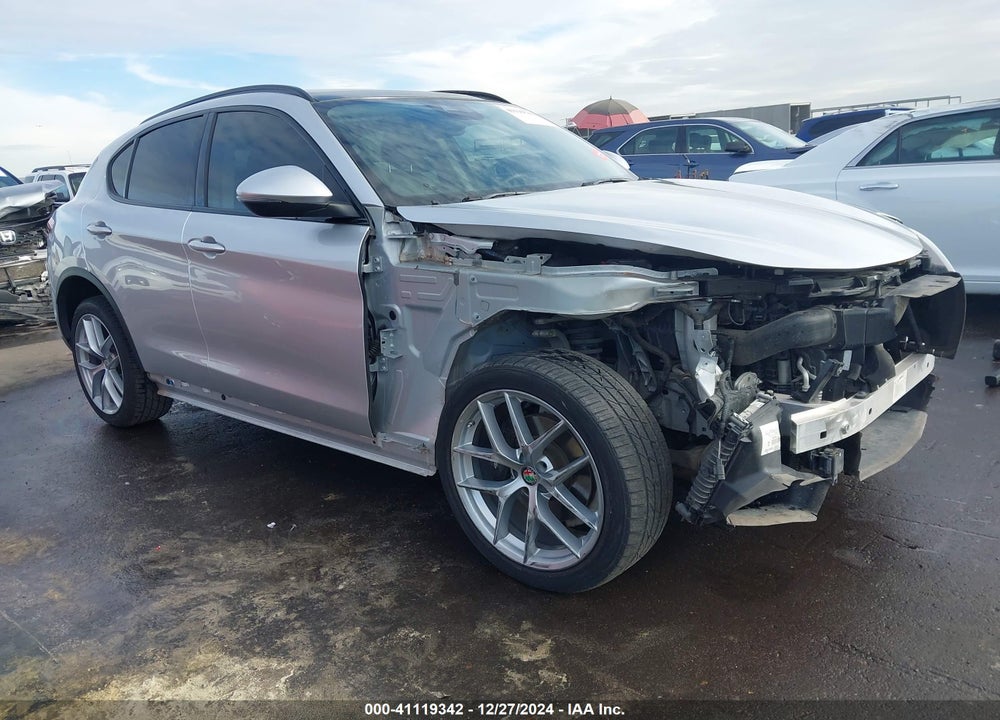 2018 ALFA ROMEO STELVIO SPORT AWD VIN: ZASFAKPN3J7B77467