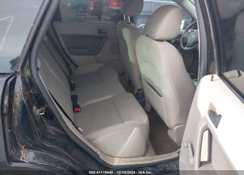 2008 FORD FOCUS VIN: 1FAHP34N68W150571