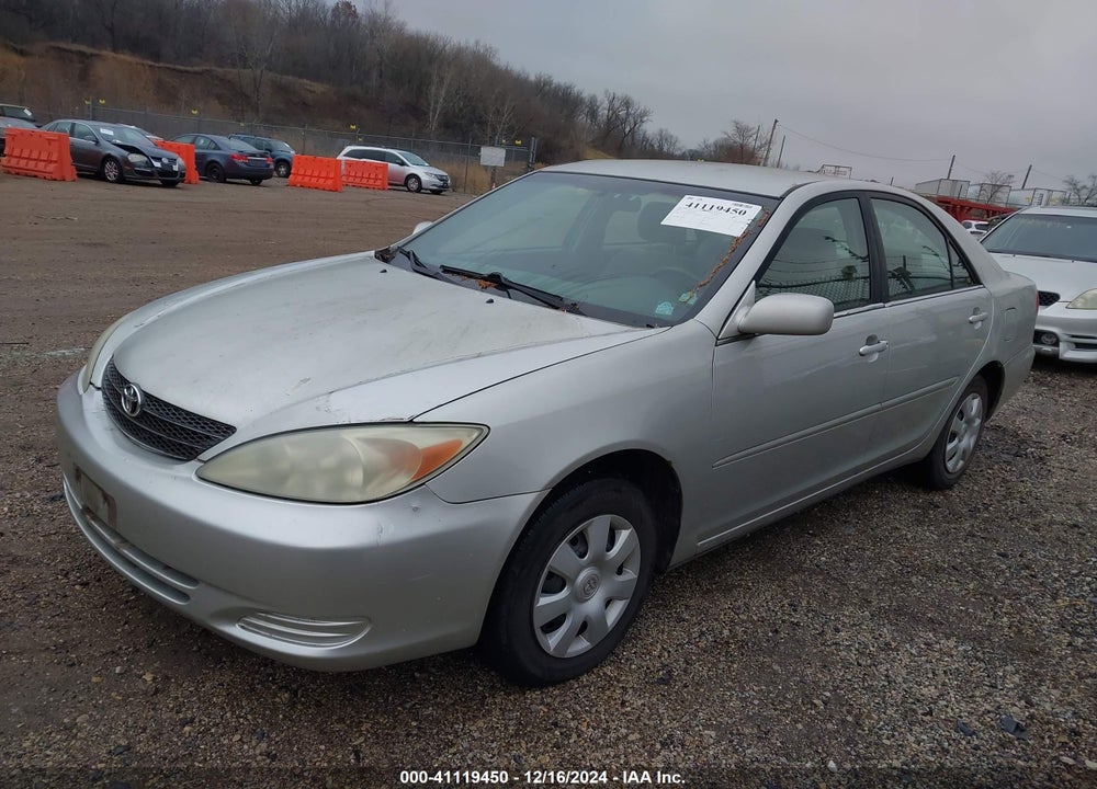 2004 TOYOTA CAMRY LE VIN: 4T1BE32KX4U840985