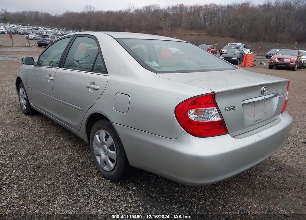 2004 TOYOTA CAMRY LE VIN: 4T1BE32KX4U840985