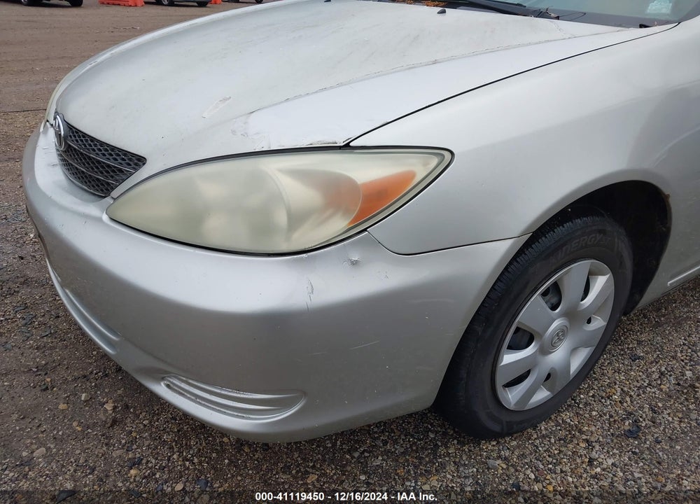 2004 TOYOTA CAMRY LE VIN: 4T1BE32KX4U840985