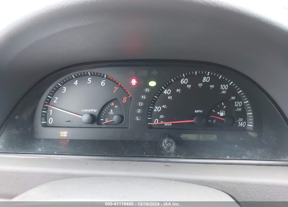 2004 TOYOTA CAMRY LE VIN: 4T1BE32KX4U840985
