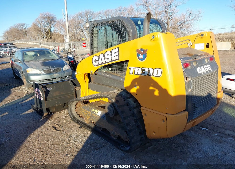 2016 CASE TR310 SKID LOADER VIN: JAF604043
