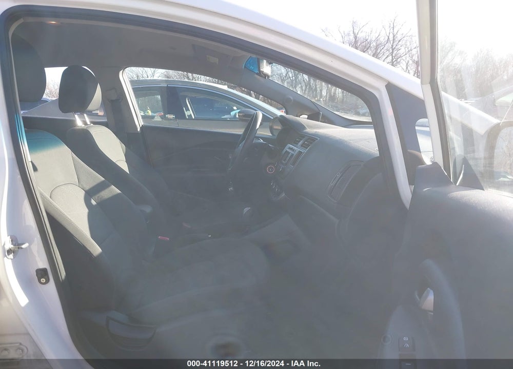 2012 KIA RIO5 EX VIN: KNADN5A3XC6011434