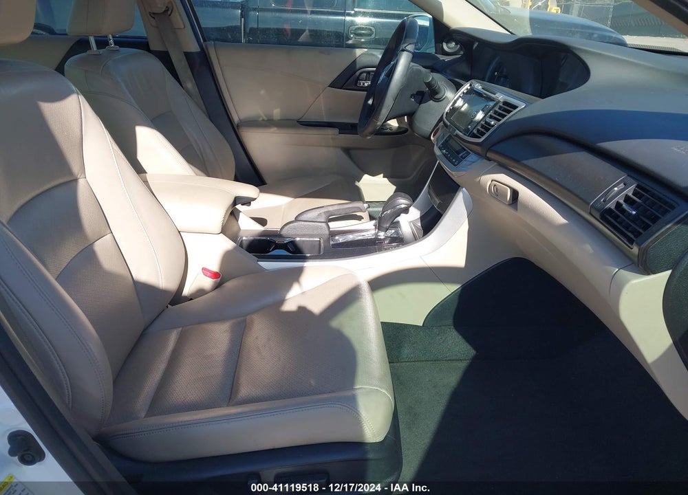2015 HONDA ACCORD EX-L VIN: 1HGCR2F80FA225485