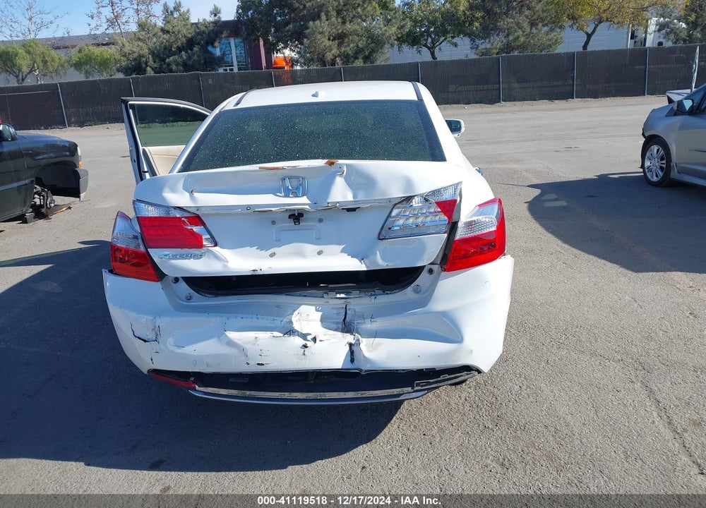 2015 HONDA ACCORD EX-L VIN: 1HGCR2F80FA225485