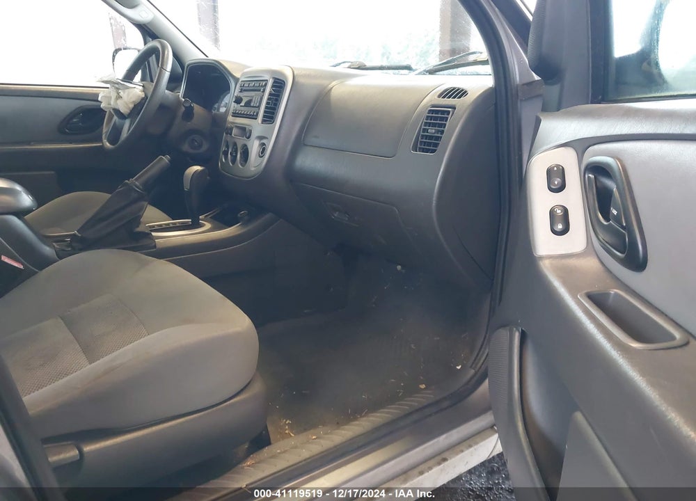 2007 FORD ESCAPE XLT/XLT SPORT VIN: 1FMYU931X7KA05975