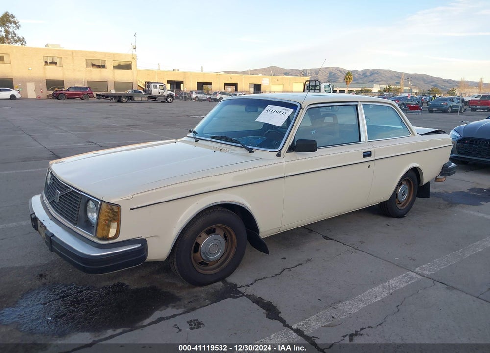 1980 VOLV 242 DL VIN: 00VC24245A1185131