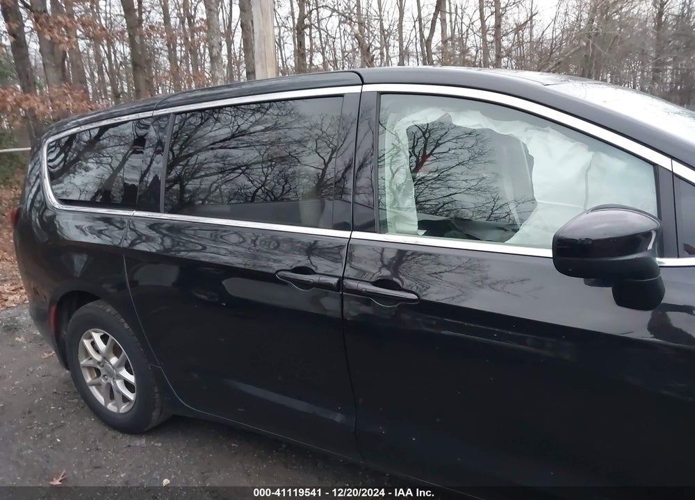 2022 CHRYSLER VOYAGER LX VIN: 2C4RC1CG7NR226109