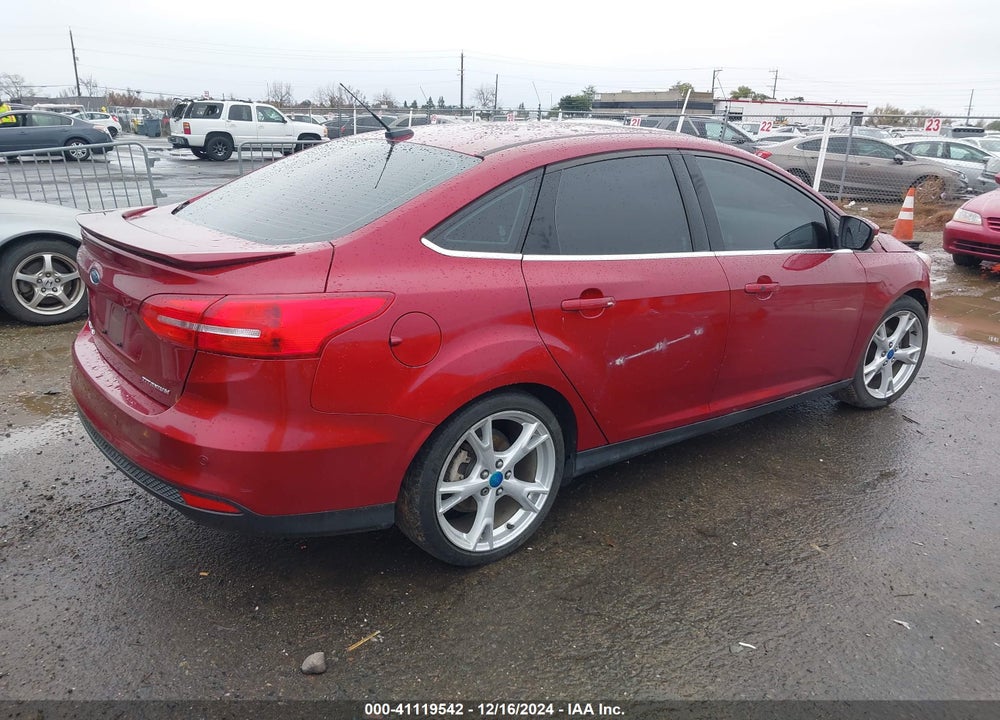 2015 FORD FOCUS TITANIUM VIN: 1FADP3J22FL288020