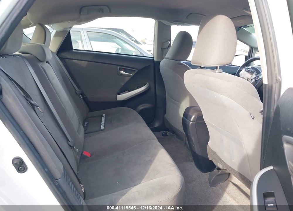 2015 TOYOTA PRIUS VIN: JTDKN3DU7F0413549