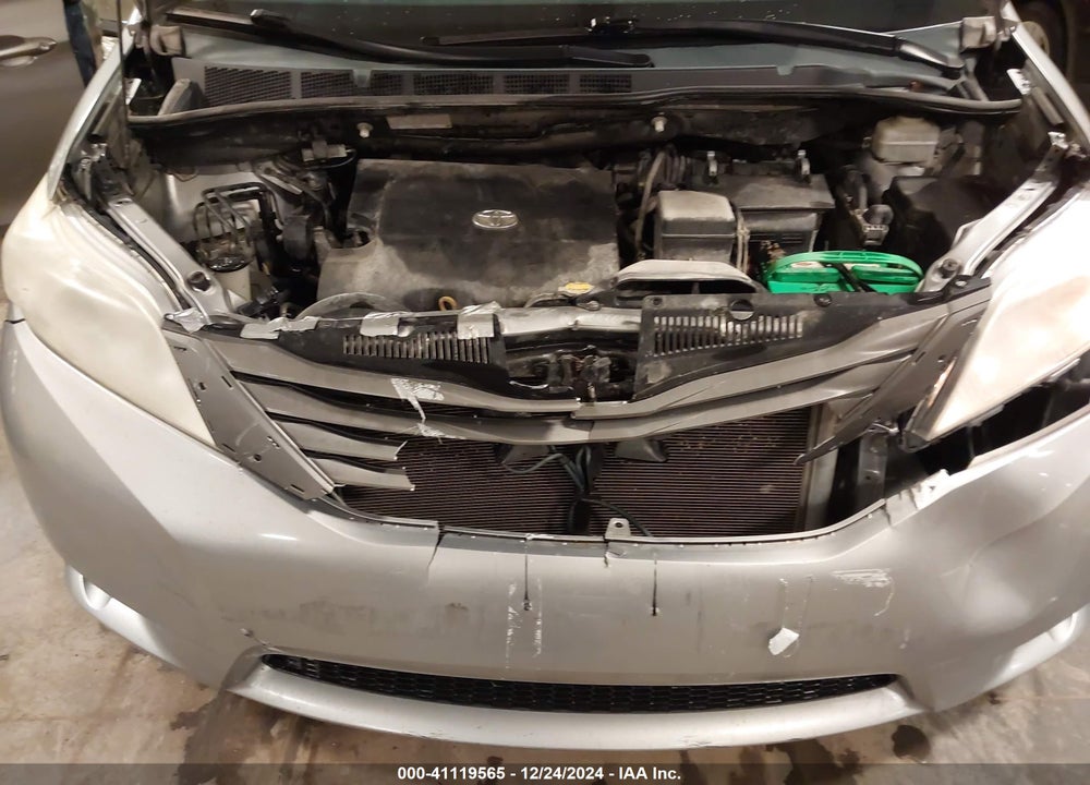 2013 TOYOTA SIENNA XLE LIMITED VIN: 5TDYK3DC6DS341523