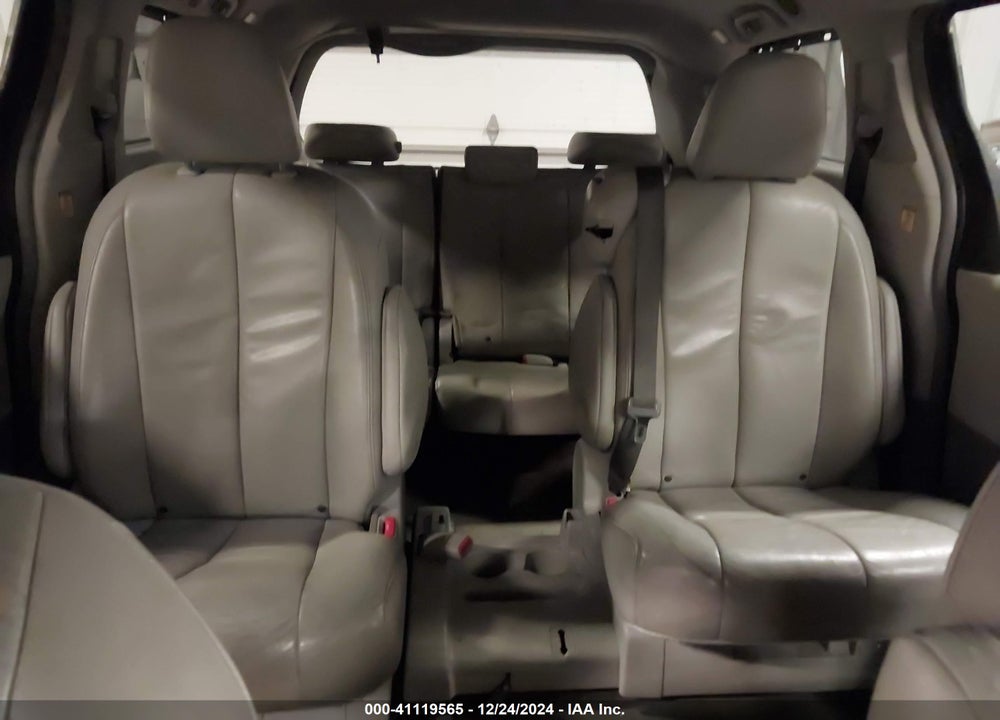 2013 TOYOTA SIENNA XLE LIMITED VIN: 5TDYK3DC6DS341523
