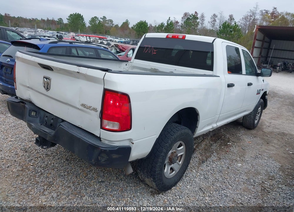 2015 RAM 2500 VIN: 3C6TR5CT5FG562543