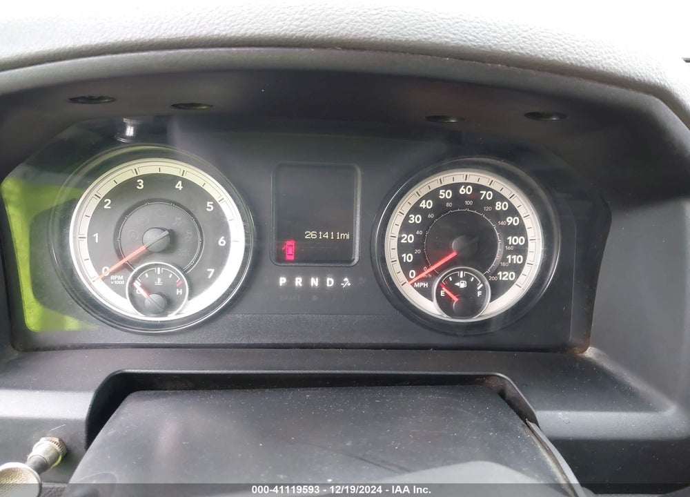 2015 RAM 2500 VIN: 3C6TR5CT5FG562543