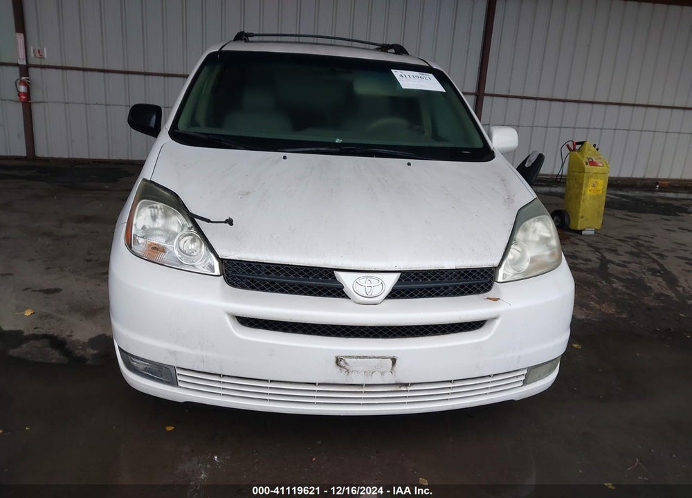 2004 TOYOTA SIENNA XLE VIN: 5TDZA22C14S111764