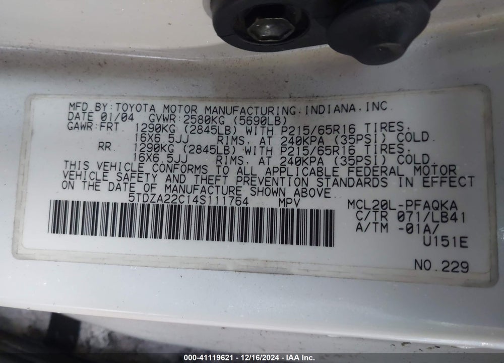 2004 TOYOTA SIENNA XLE VIN: 5TDZA22C14S111764