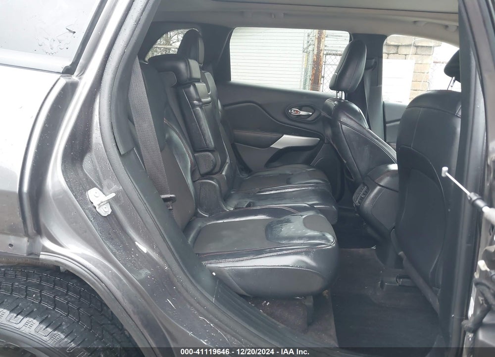 2017 JEEP CHEROKEE TRAILHAWK 4X4 VIN: 1C4PJMBBXHW624270