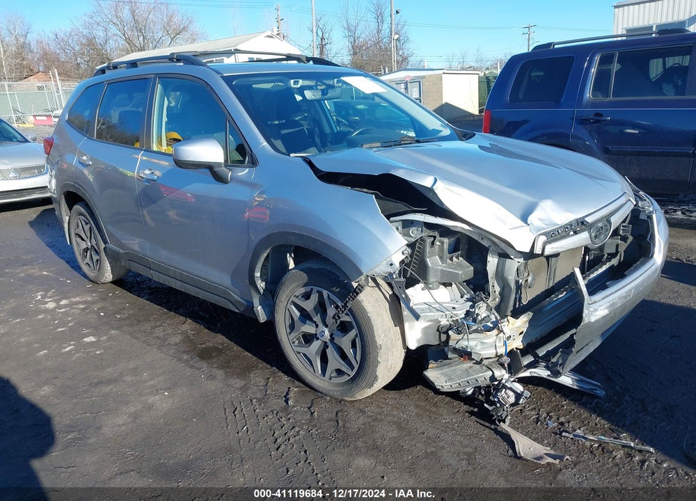 2019 SUBARU FORESTER PREMIUM VIN: JF2SKAGC2KH452823